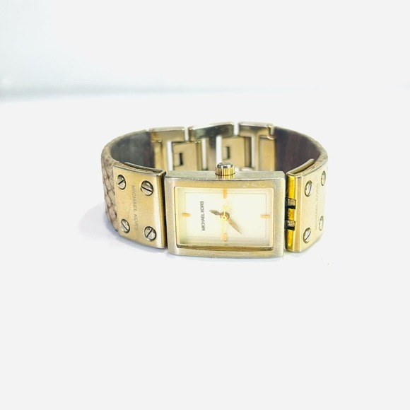 MICHAEL KORS Vintage Golden Embossed Watch - Picture 1 of 6
